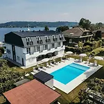 Aquavista - Lakeview With Pool Apartmán Dormelletto