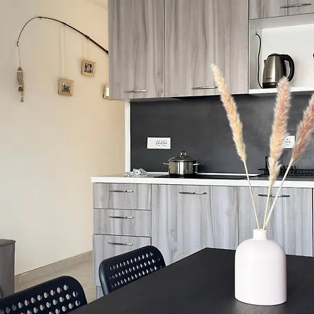 Apartman Aquavista - Lakeview With Pool *